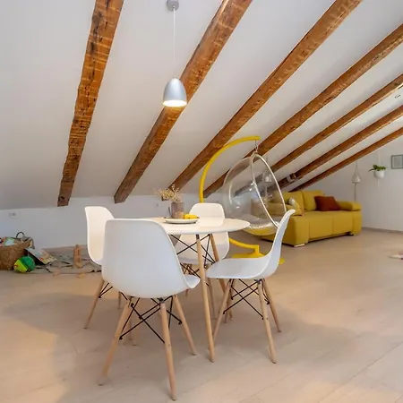 Апартаменты Fran Center Пула