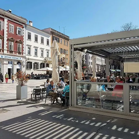 Fran Center Апартаменты *