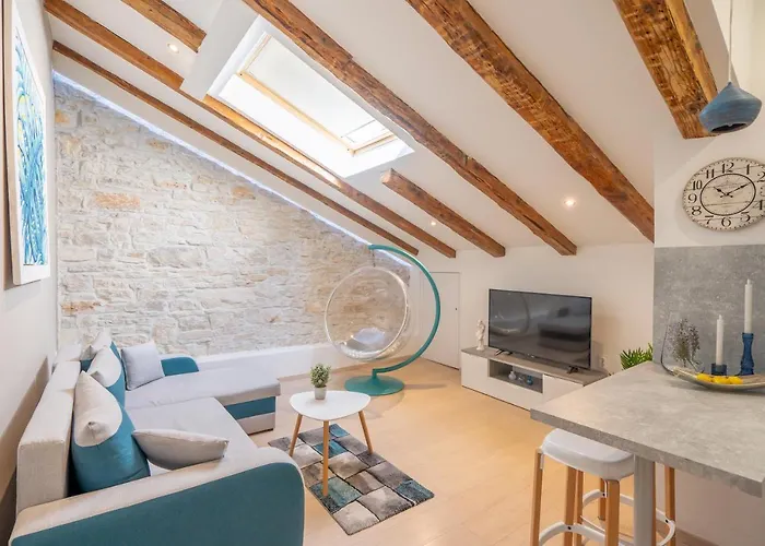 Fran Center * Πούλα